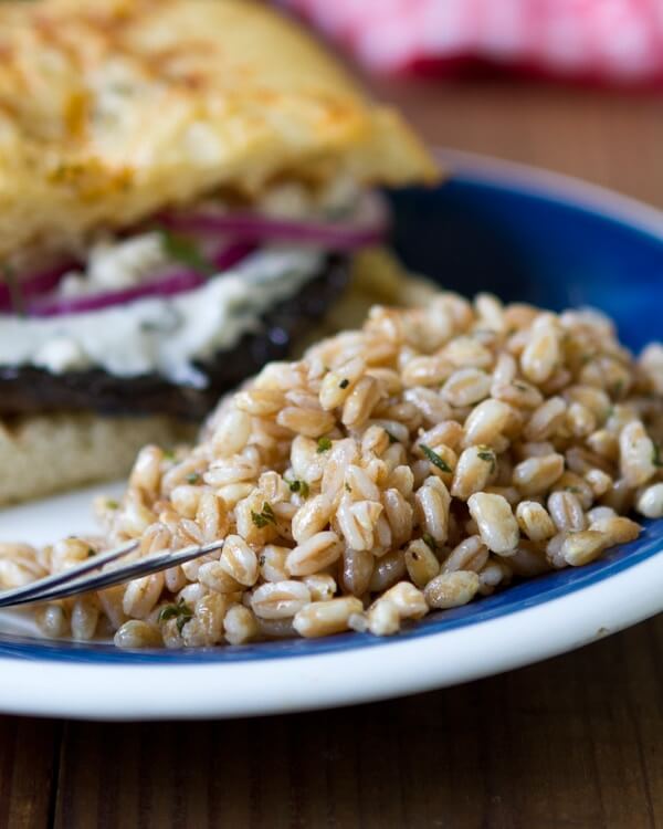 Farro with mushrooms |  what is farro