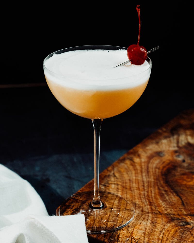 whiskey-sour-with-egg-white