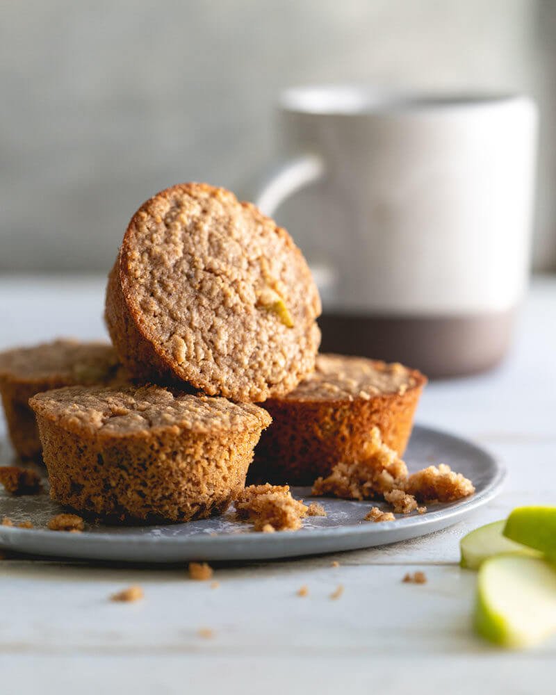 Apple and Oatmeal Muffins