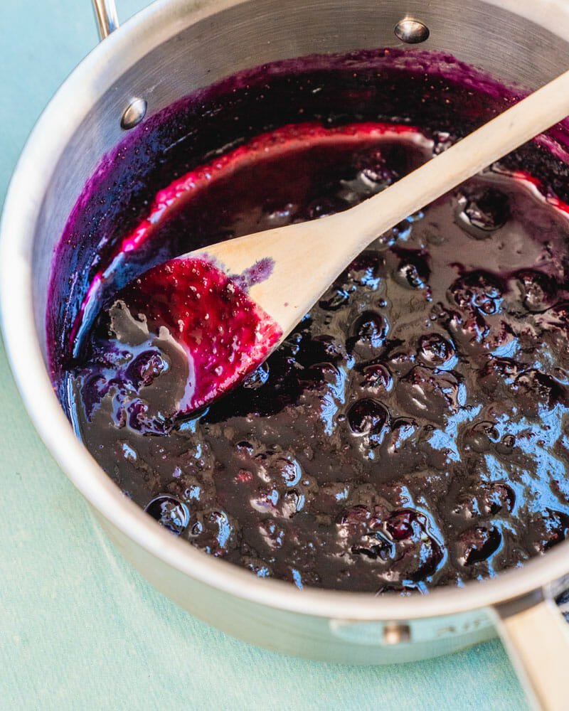 How to make blueberry compote