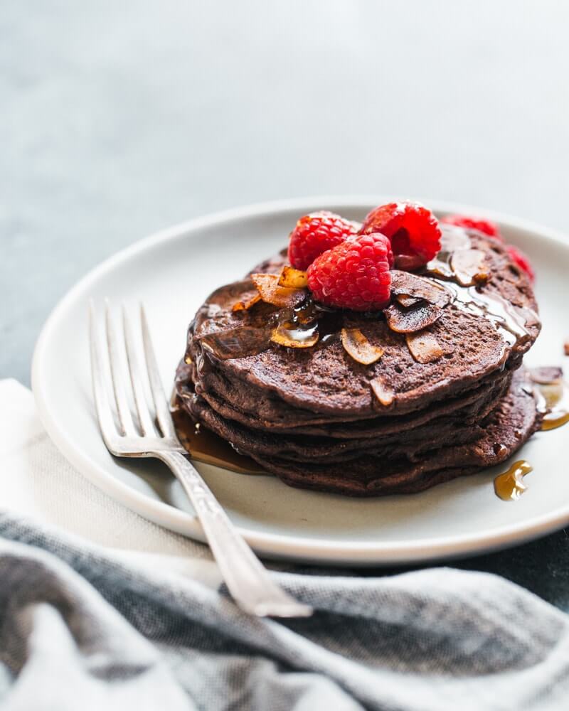 Spelled pancakes with chocolate brownie |  vegan pancakes
