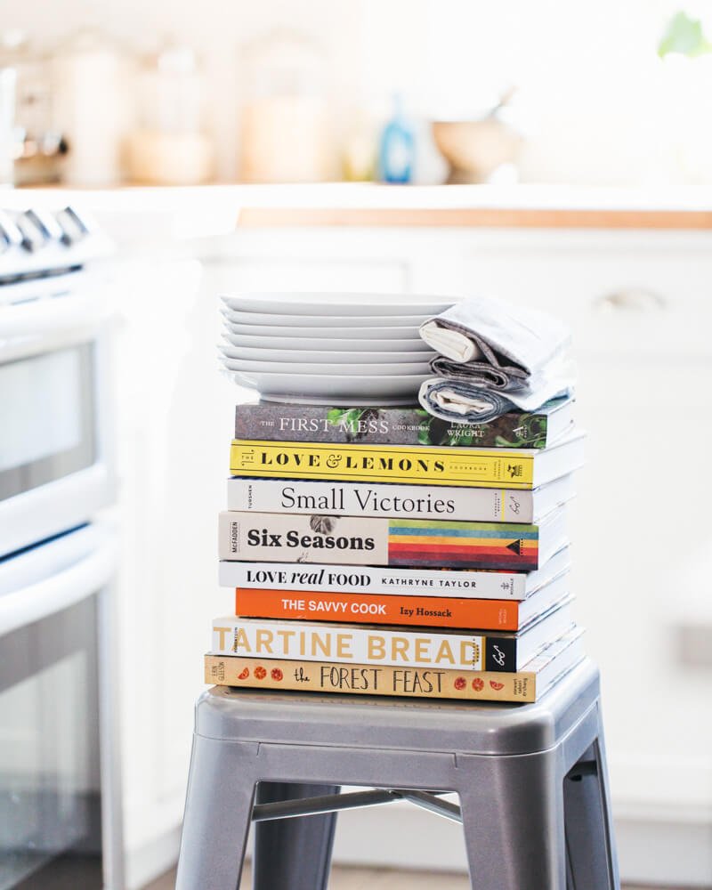 How to start a cookbook club |  A couple is cooking