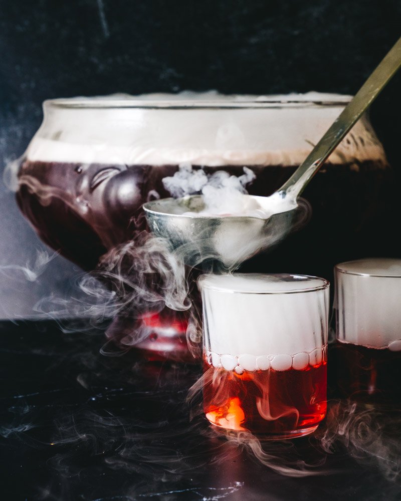 Dry ice beverages, dry ice cocktails
