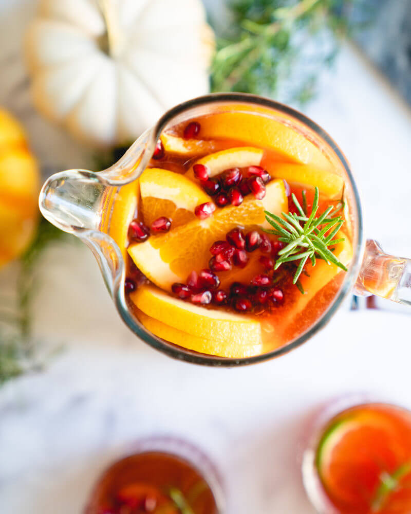 Pomegranate Iced Tea Christmas Punch Recipe |  Alcohol-free Christmas punch