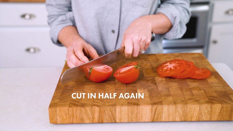 How to cut a tomato |  Quarter the tomato