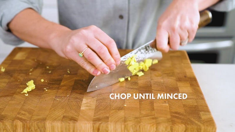 How to cut ginger |  Chop the other way until choppy