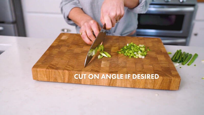 How to Cut Spring Onions (Spring Onions) |  Cut diagonally if desired