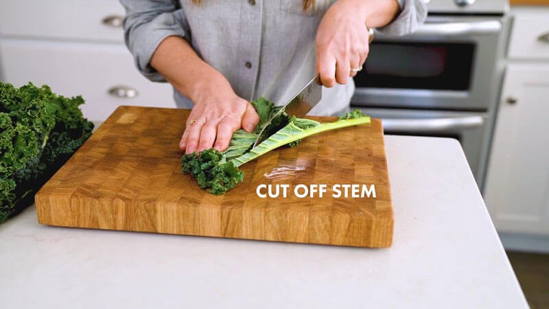 How to cut kale |  Cut off the stalk