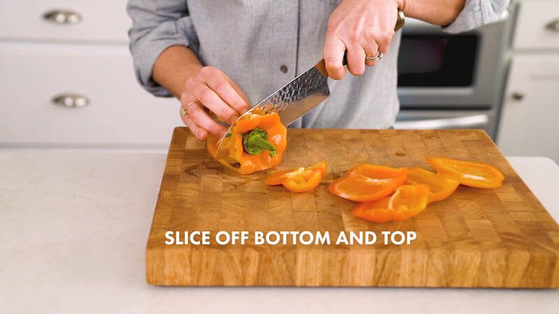 How to cut a pepper |  Cut out the bottom and top