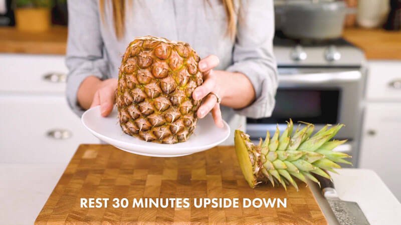 How to cut a pineapple |  Rest on your head for 30 minutes