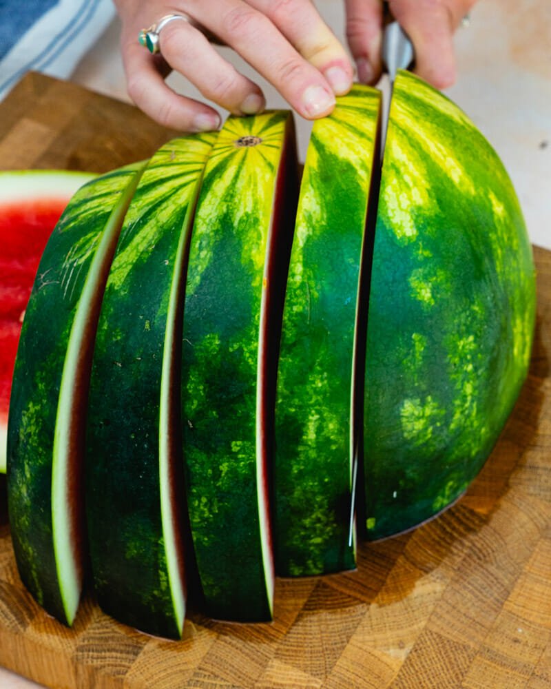 How to cut a watermelon Step 1