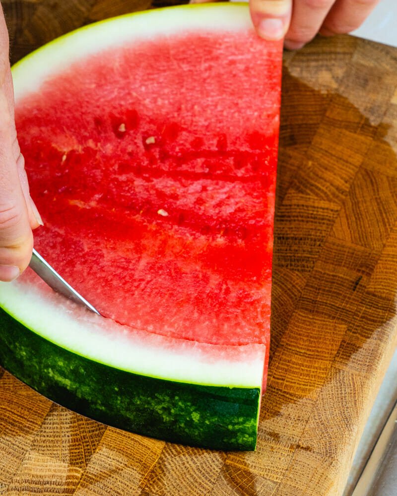 How to cut a watermelon: Remove the skin