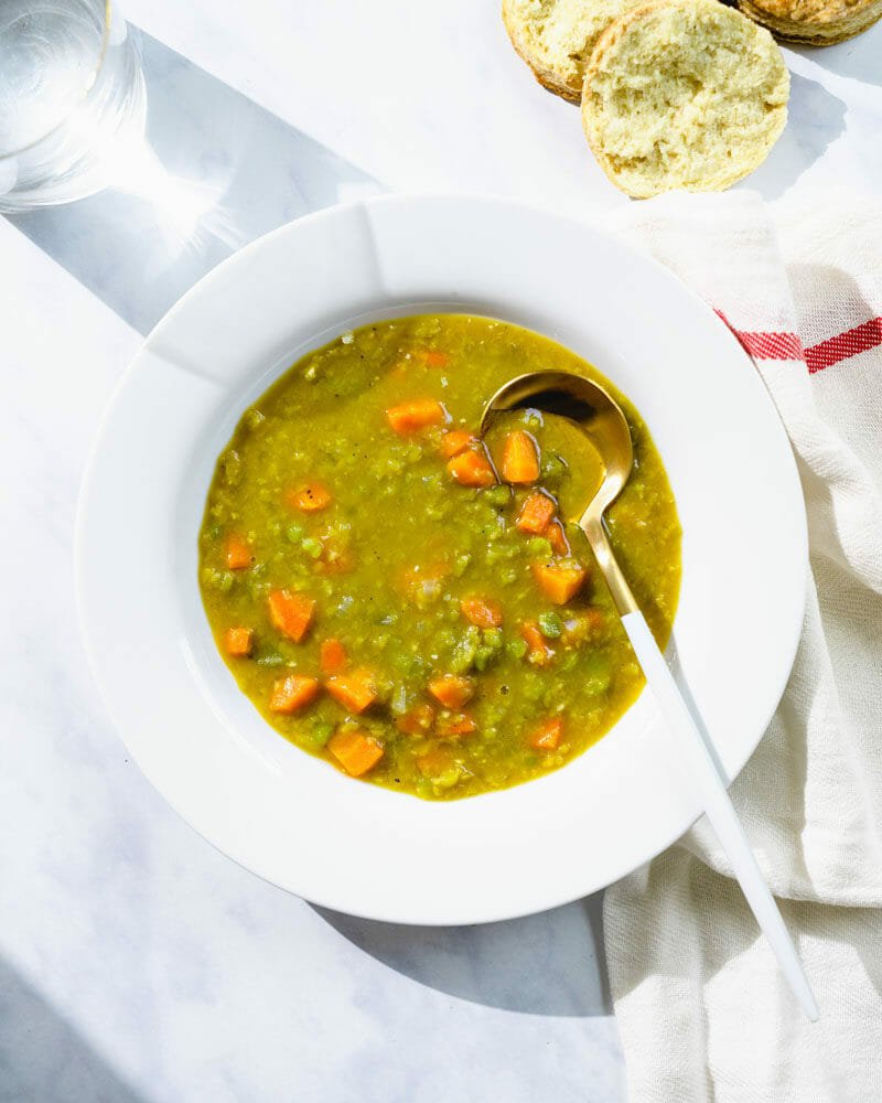 Vegetarian pea soup