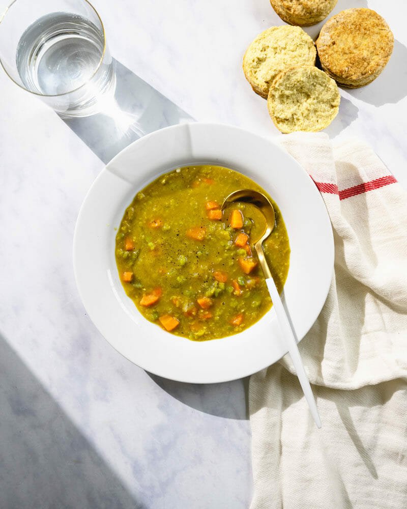 Vegetarian pea soup