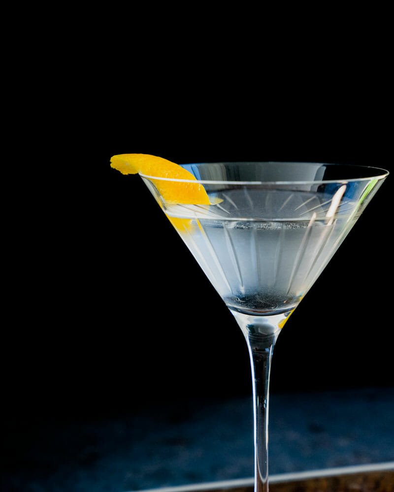 Dry gin martini