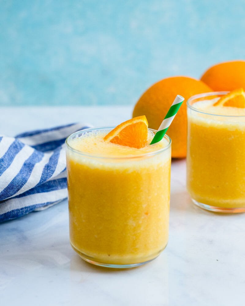How to make an orange smoothie