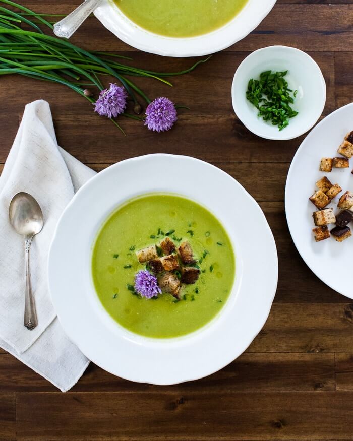 Pea soup with chive blossoms |  spring soup
