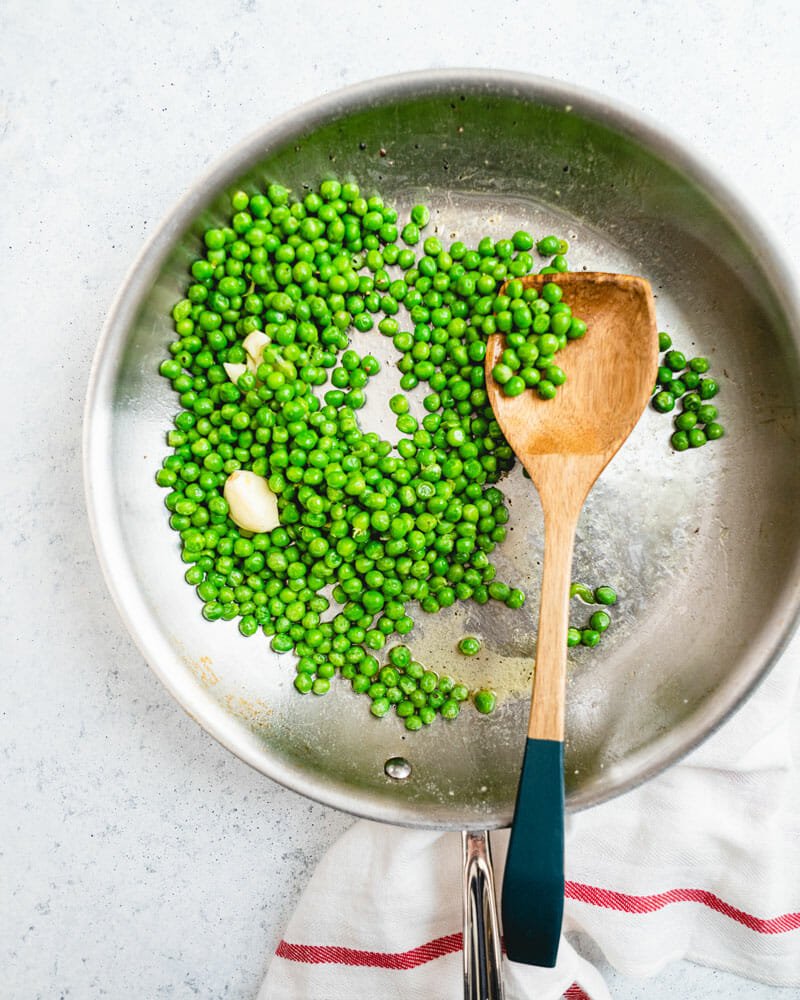 How to cook frozen peas