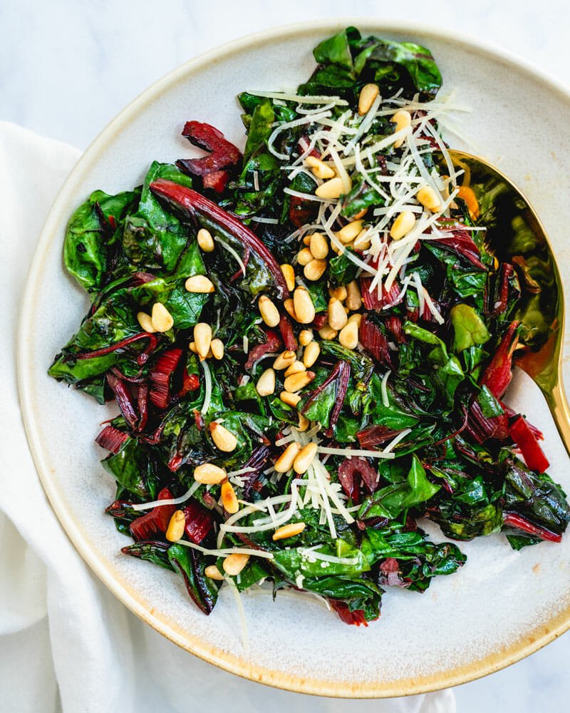 Recipe for rainbow chard with pine nuts