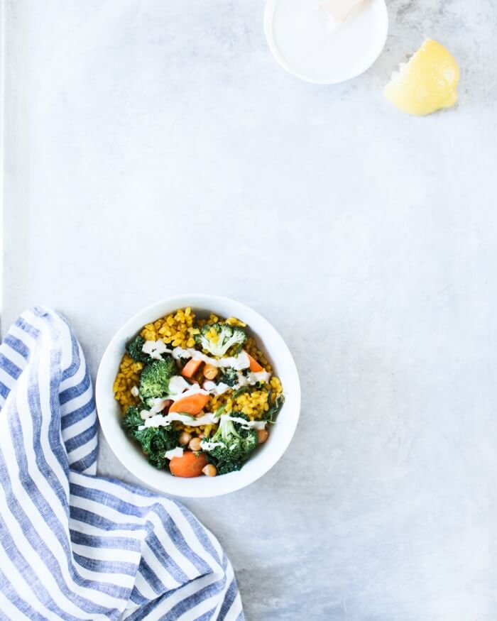 Yellow rice bowls with broccoli and turmeric |  Yellow rice recipe